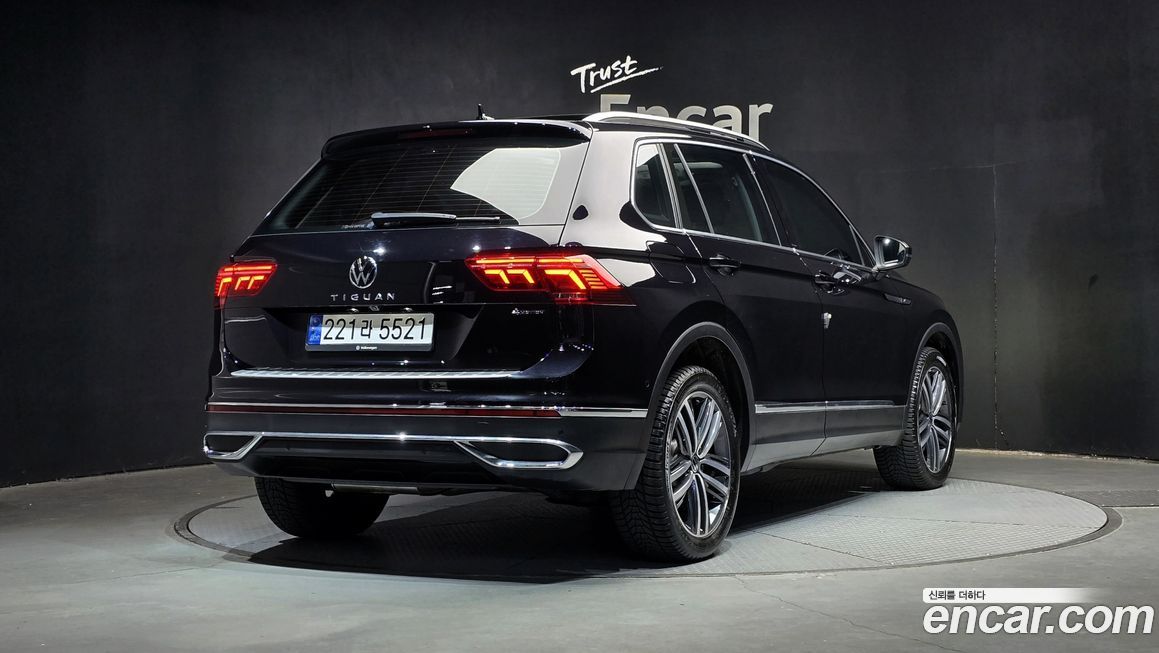 Volkswagen Tiguan 2.0 TDI 4Motion Prestige, 2023