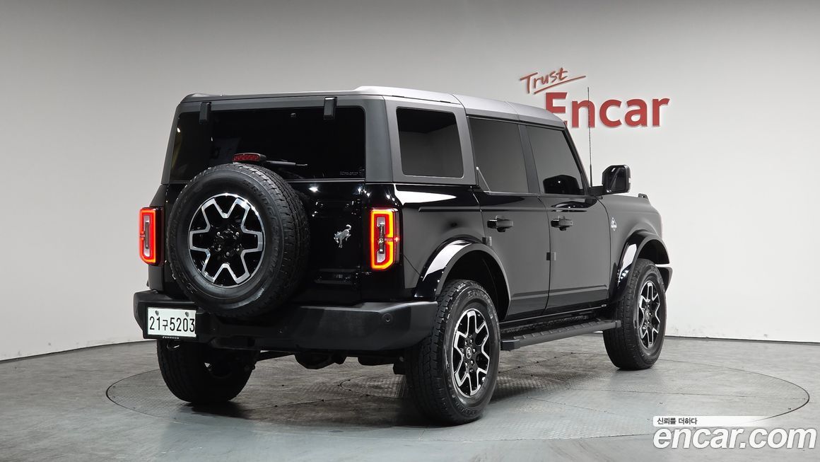 Ford Bronco 2.3 Outer Banks, 2024