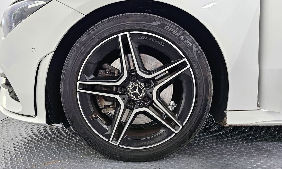 Mercedes-Benz CLA-Class CLA250 4MATIC, 2023
