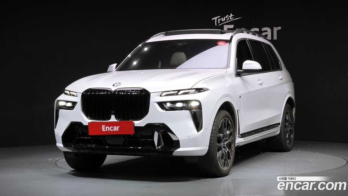 BMW X7 xDrive 40d M Sport 7 STR, 2025