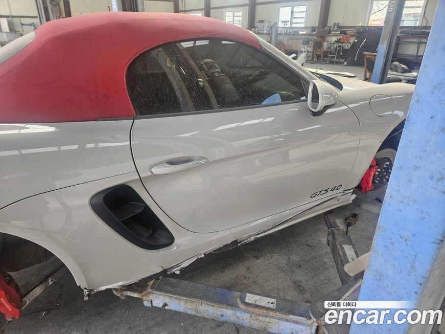 Porsche 718 4.0 GTS, 2024