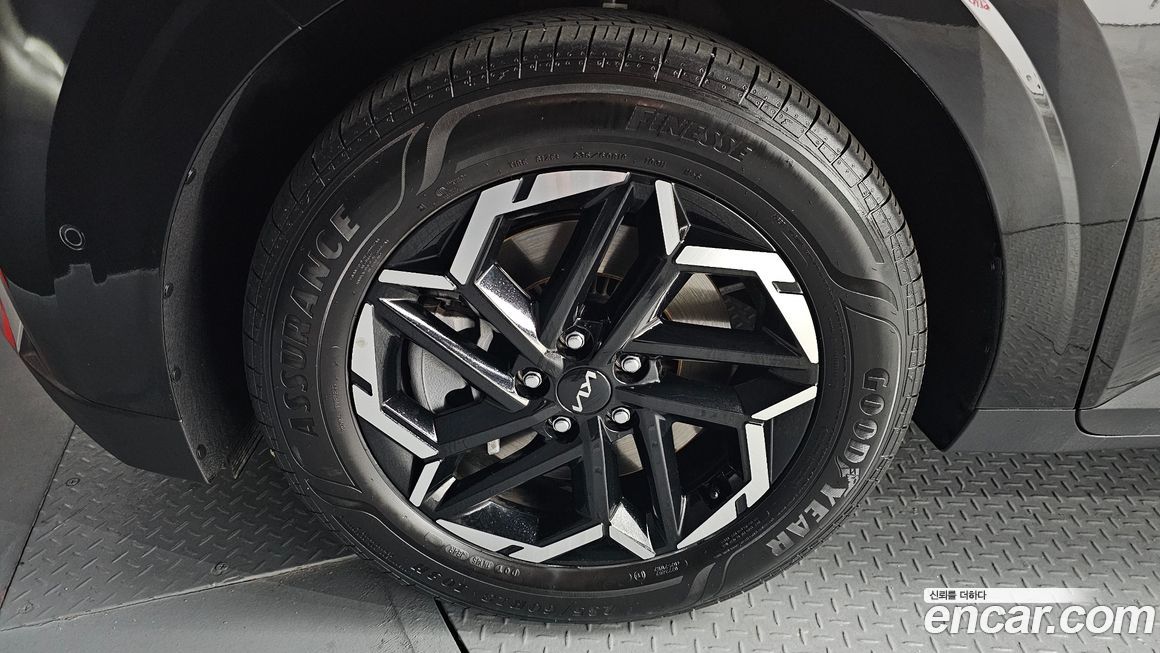 Kia Carnival 9-Seater Noblesse, 2025