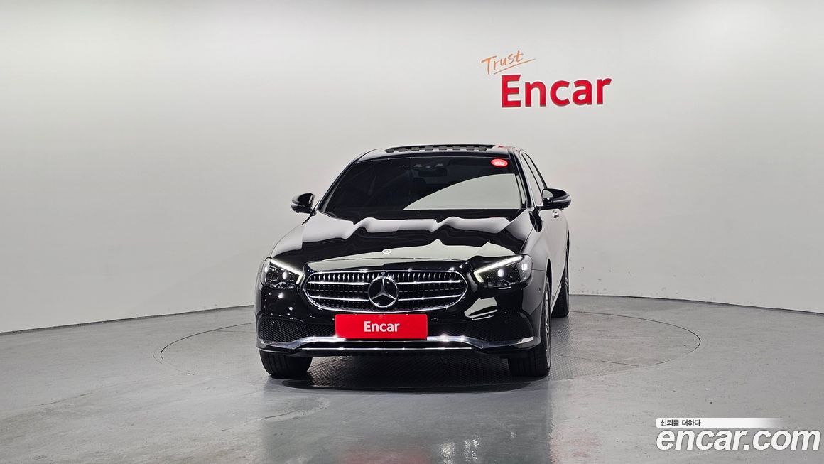 Mercedes-Benz E-Class E350 4MATIC Avantgarde, 2022