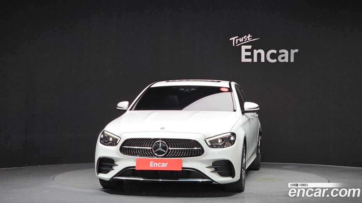 Mercedes-Benz E-Class E220d 4MATIC AMG Line, 2023