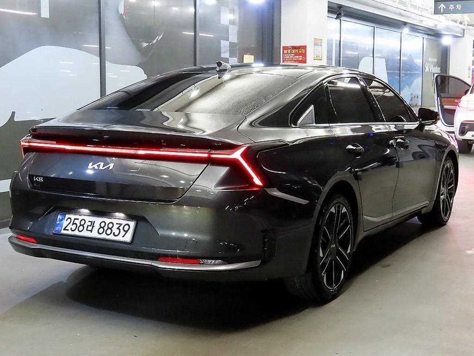 Kia K8 2.5 Gasoline 2WD, 2025
