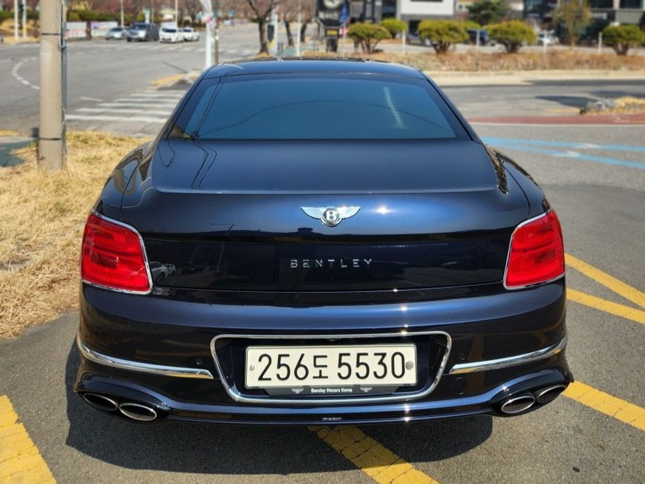 Bentley Flying Spur 4.0, 2022