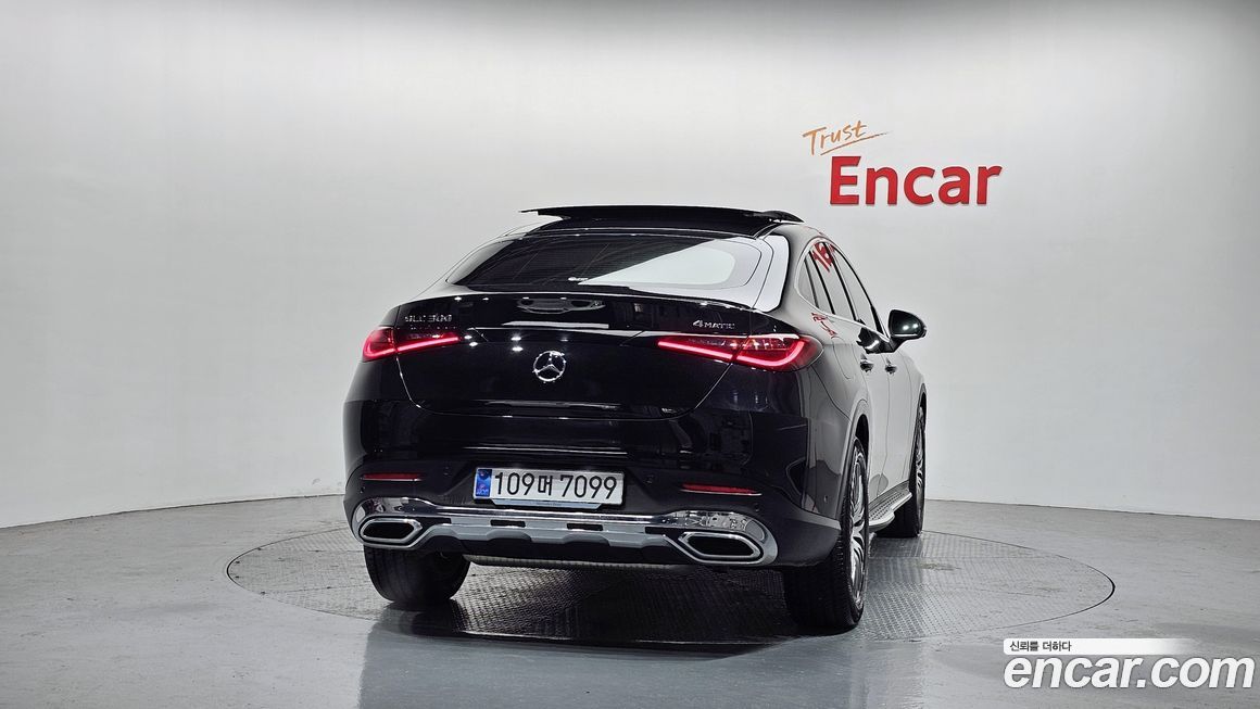 Mercedes-Benz GLC-Class GLC300 4MATIC Avnatgarde Coupe, 2025