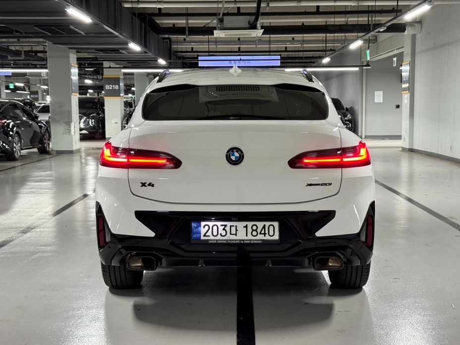 BMW X4 xDrive20i M Sports Pro, 2022
