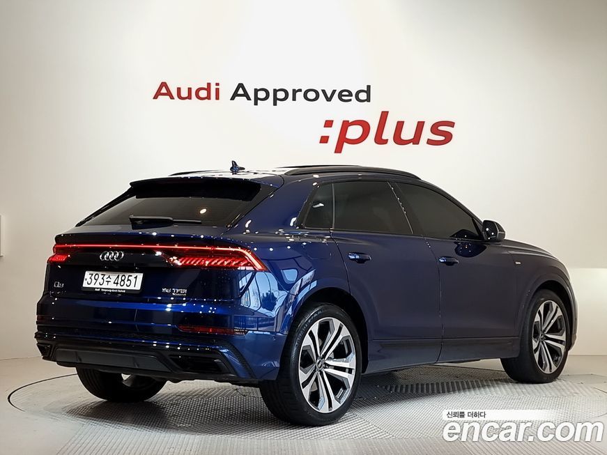 Audi Q8 55 TFSI Quattro Premium, 2023