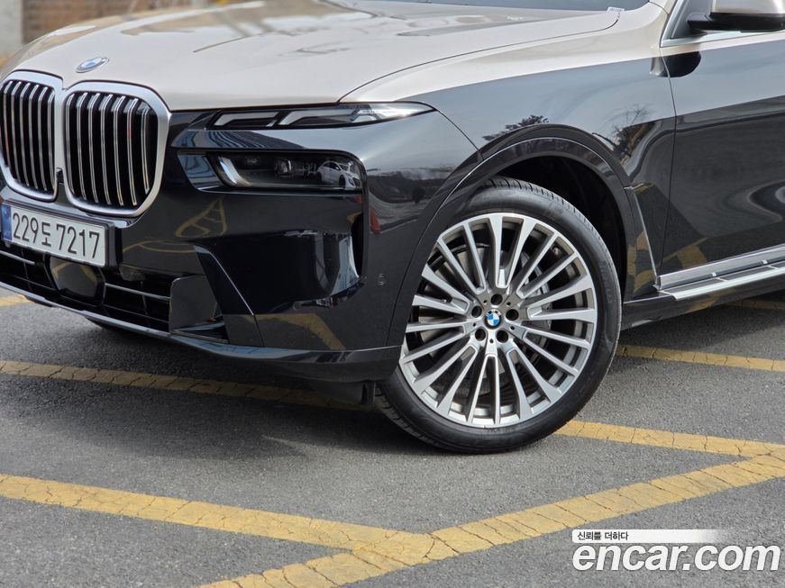 BMW X7 xDrive 40d Design Pure Excellence 6-Seater, 2024