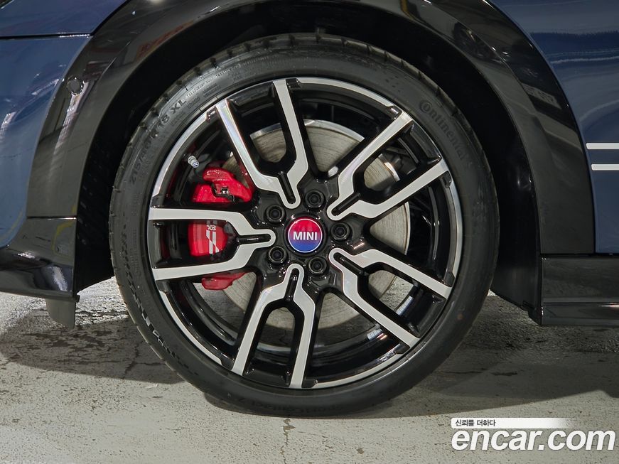 Mini Cooper JCW, 2025