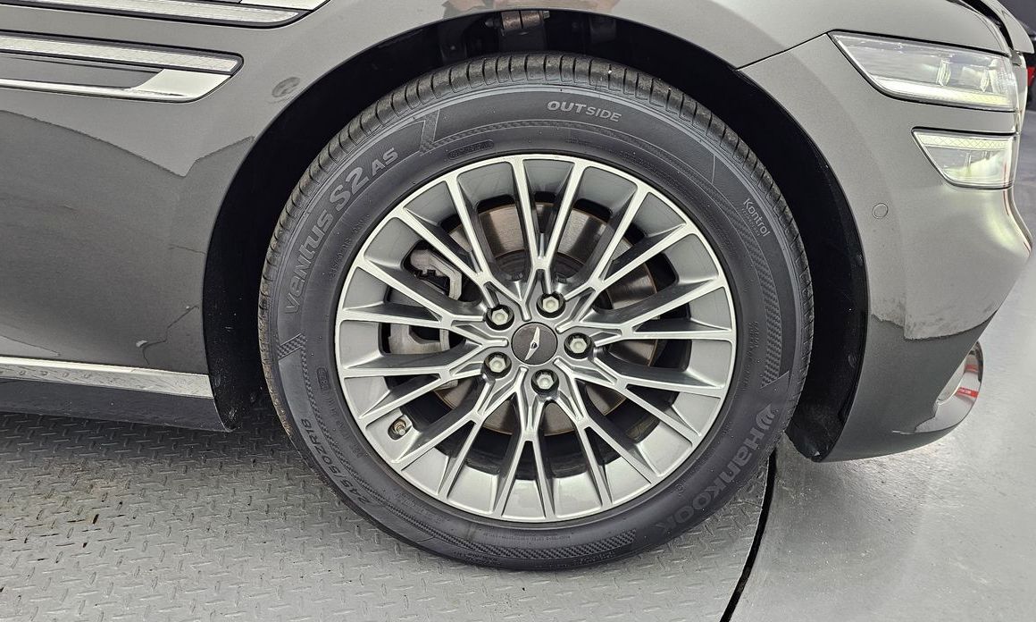 Genesis G80 Gasoline 2.5 Turbo AWD, 2023