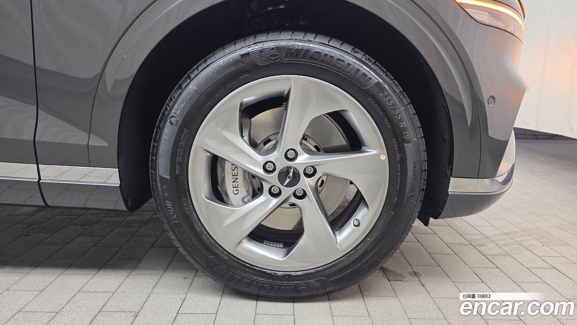 Genesis GV70 2.5T Gasoline AWD, 2025