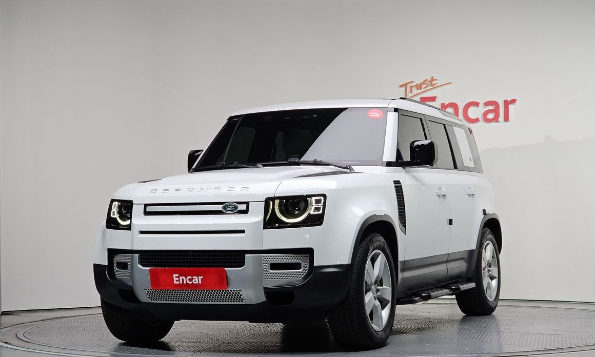 Land Rover Defender 110 D300 HSE, 2023