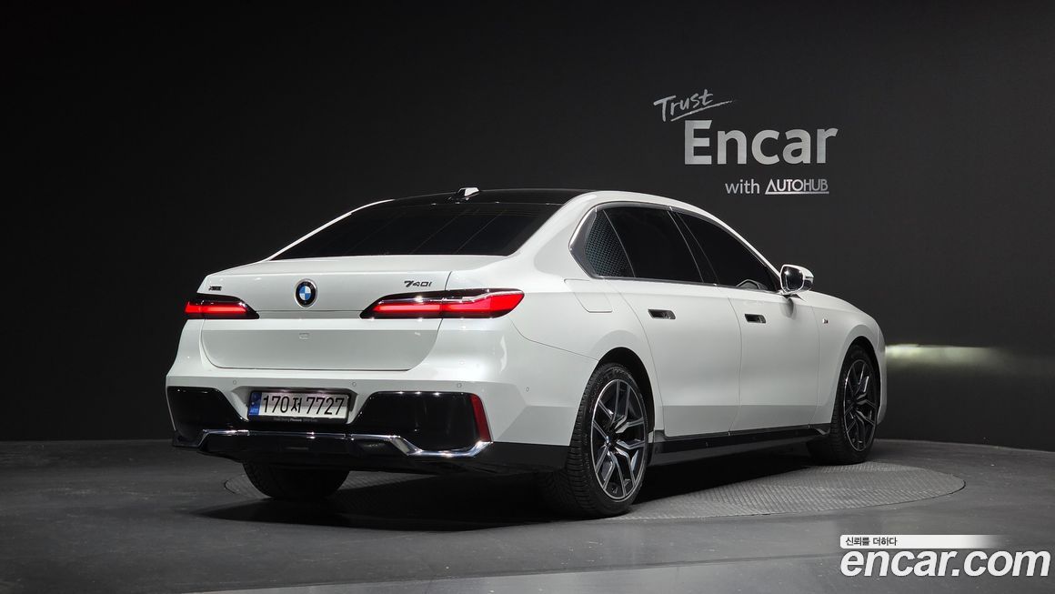 BMW 7-Series 740i xDrive M Sport, 2024