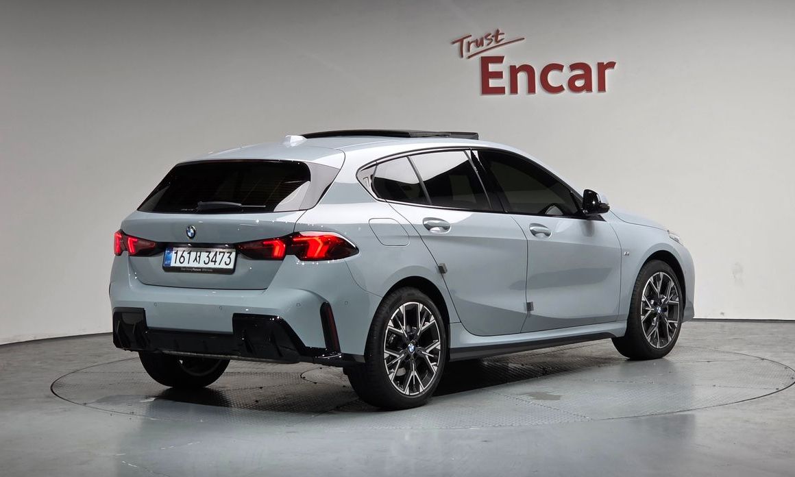 BMW 1-Series 120 M Sport, 2025