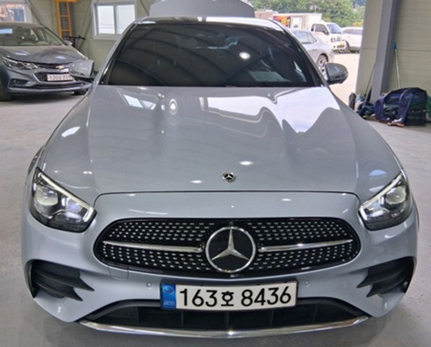 Mercedes-Benz E-Class E350 4MATIC AMG Line, 2022