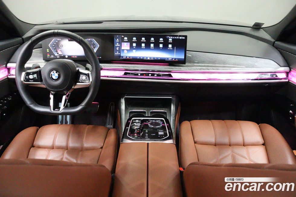 BMW 7-Series 740i xDrive M Sport, 2024