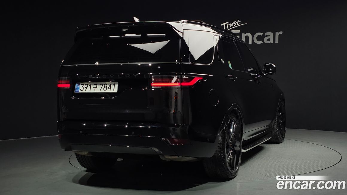 Land Rover Discovery P360 Dynamic HSE, 2024