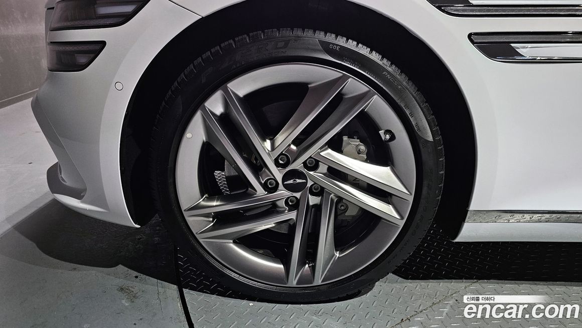 Genesis G80 Gasoline 2.5 Turbo AWD, 2026