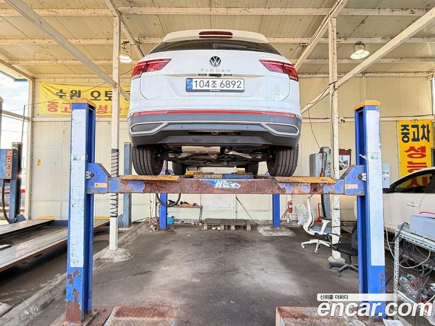 Volkswagen Tiguan 2.0 TDI Prestige, 2024