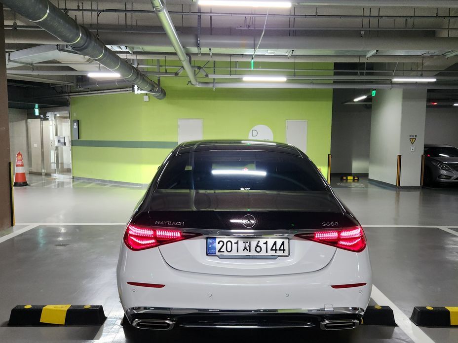 Mercedes-Benz S-Class Maybach S580 4MATIC, 2024