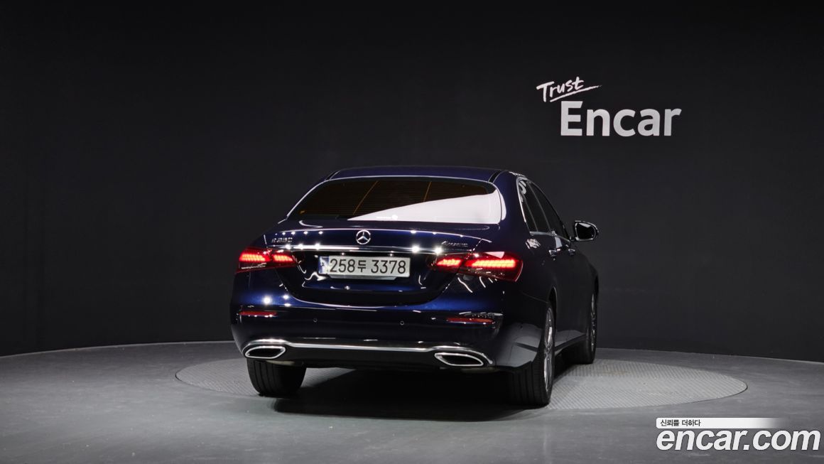Mercedes-Benz E-Class E350 4MATIC Avantgarde, 2021