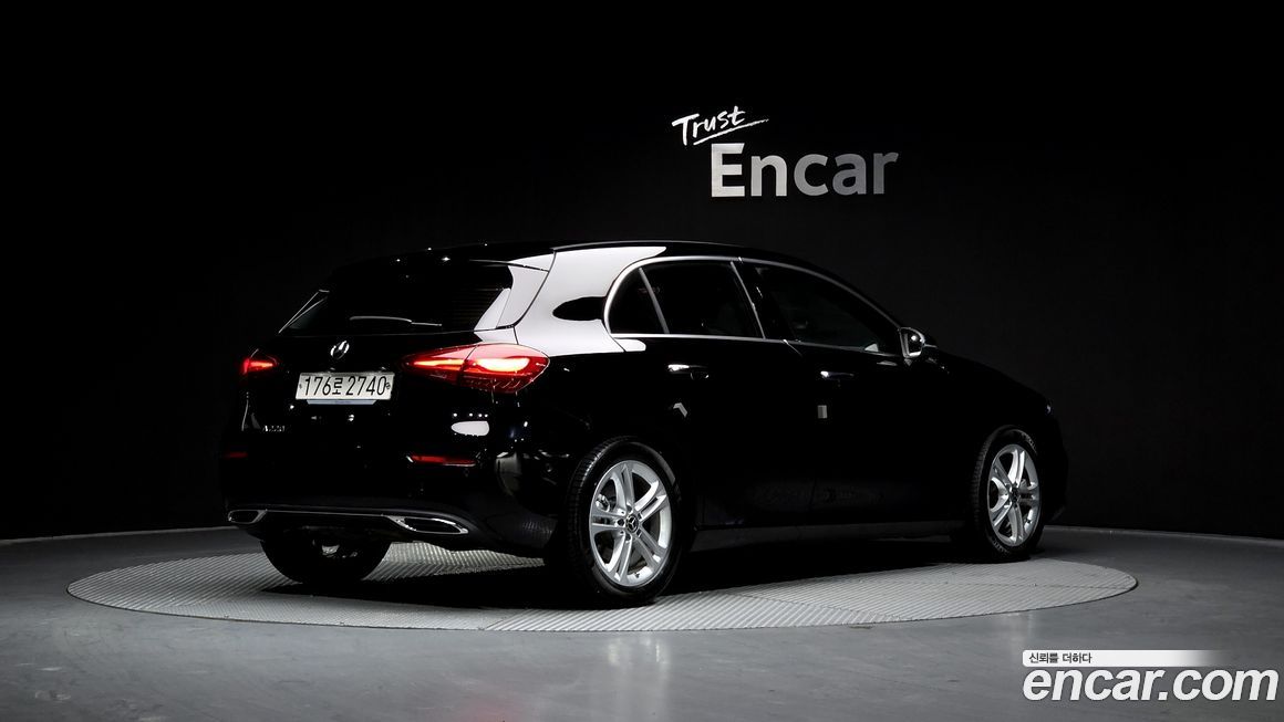 Mercedes-Benz A-Class A220 Hatchback, 2024