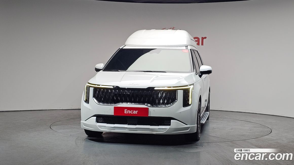 Kia Carnival 9-Seater Hi Limousine, 2025