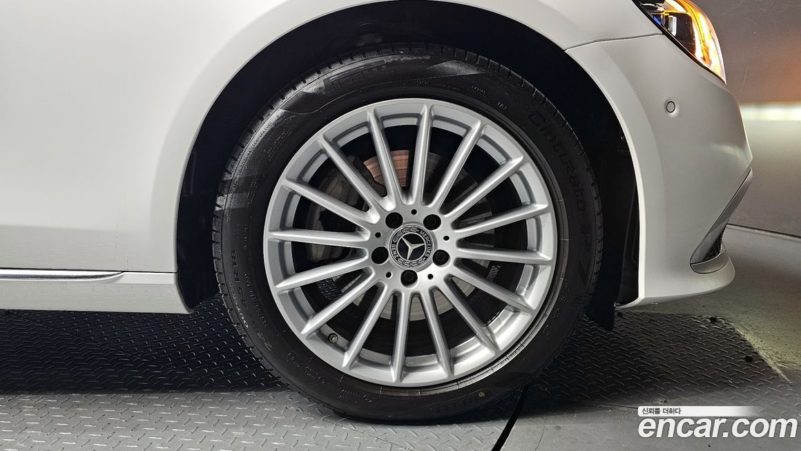 Mercedes-Benz E-Class E250 Exclusive, 2023