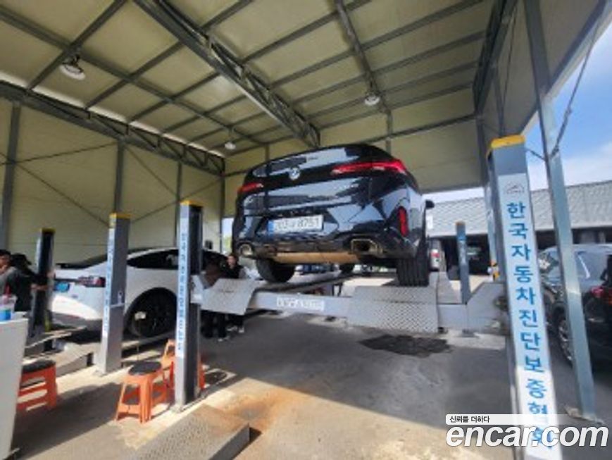 BMW X4 xDrive20i M Sport, 2023