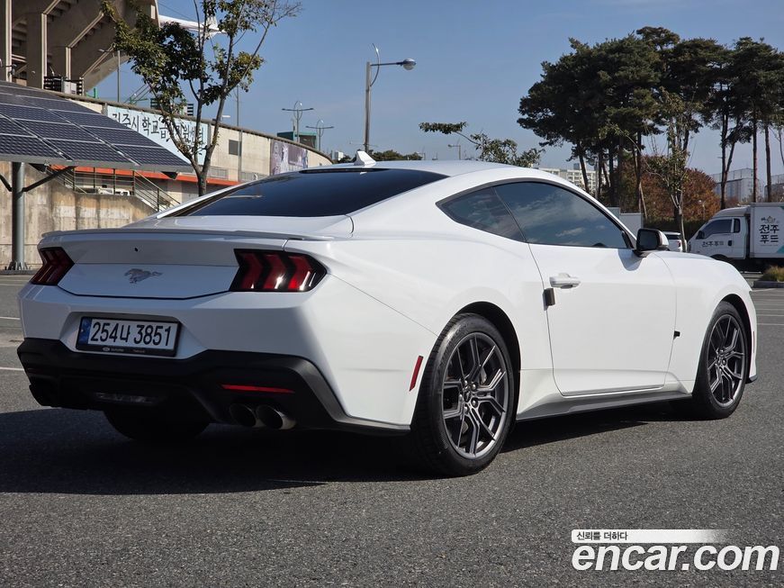 Ford Mustang 2.3 EcoBoost Premium Coupe, 2024