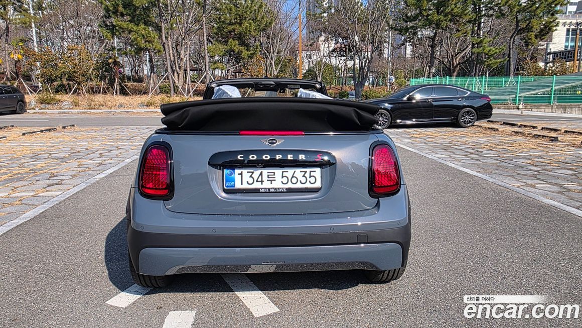 Mini Cooper Convertible Favoured, 2025