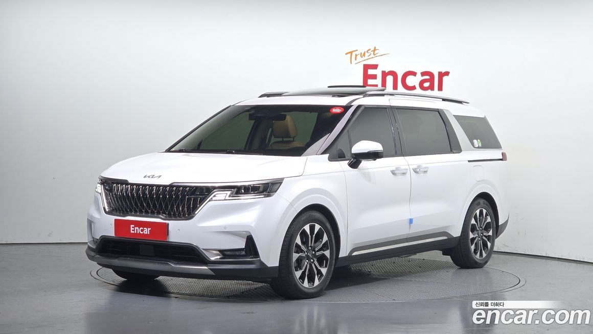Kia Carnival 9-Seater Signature, 2023
