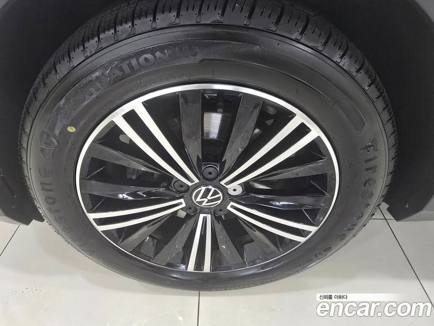 Volkswagen Tiguan 2.0 TDI Premium, 2023