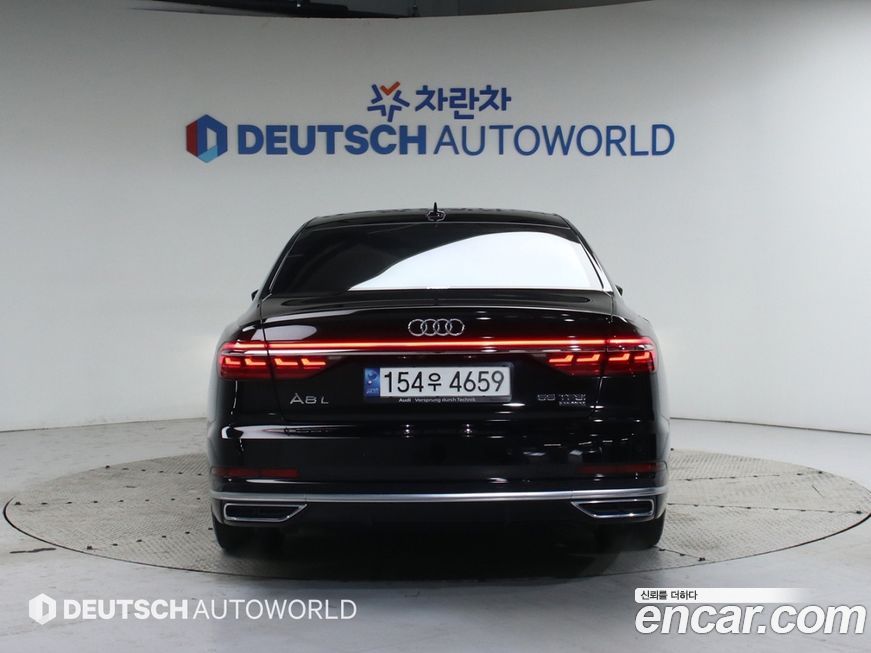 Audi A8 55 TFSI Quattro LWB, 2021