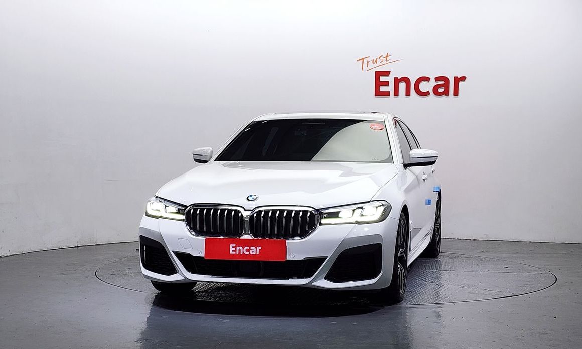 BMW 5-Series 530i M Sport Package, 2022