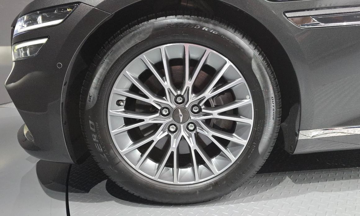 Genesis G80 Gasoline 2.5 Turbo AWD, 2023