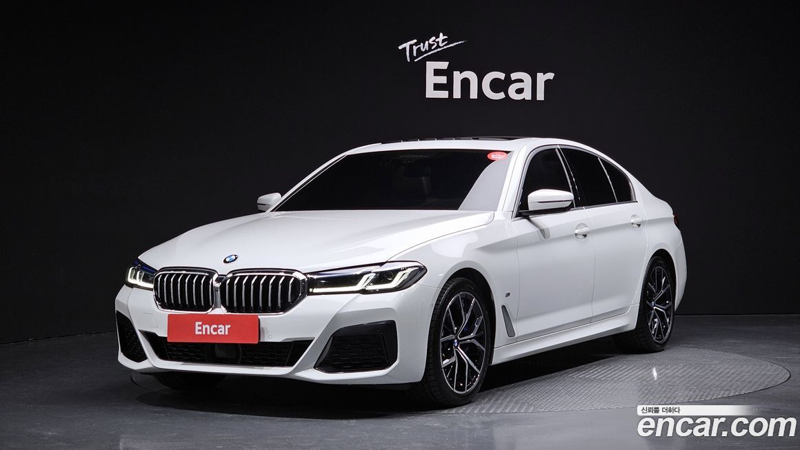 BMW 5-Series 530i M Sport Package, 2023