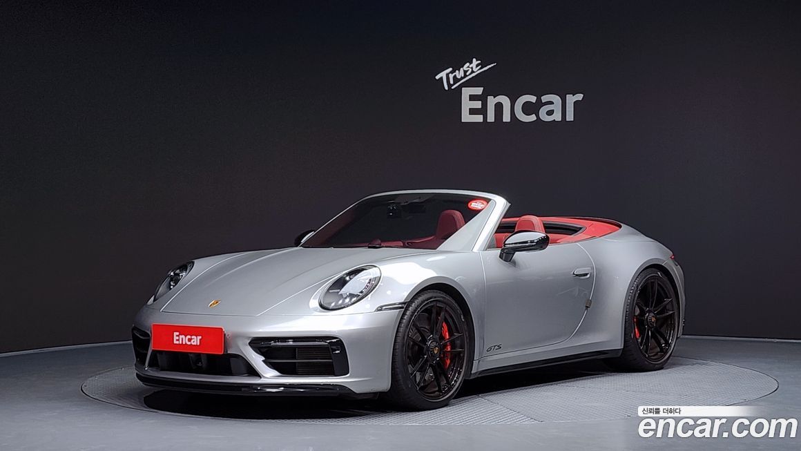 Porsche 911 Carrera 4 GTS Cabriolet, 2024