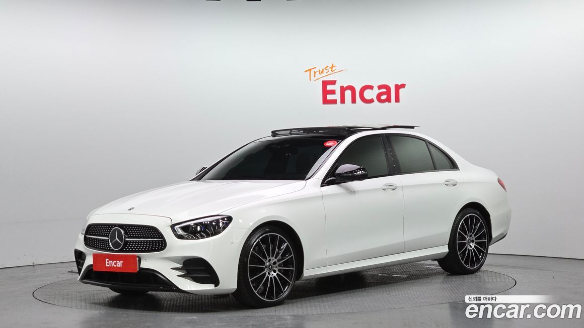 Mercedes-Benz E-Class E350 4MATIC AMG Line, 2023