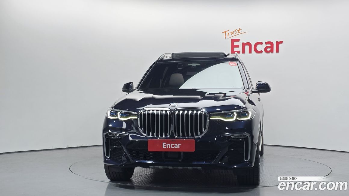 BMW X7 xDrive 40i M Sport 6STR, 2022
