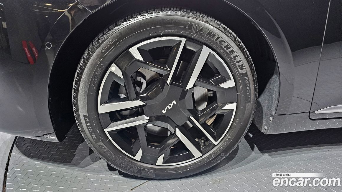 Kia K8 2.5 Gasoline 2WD, 2025