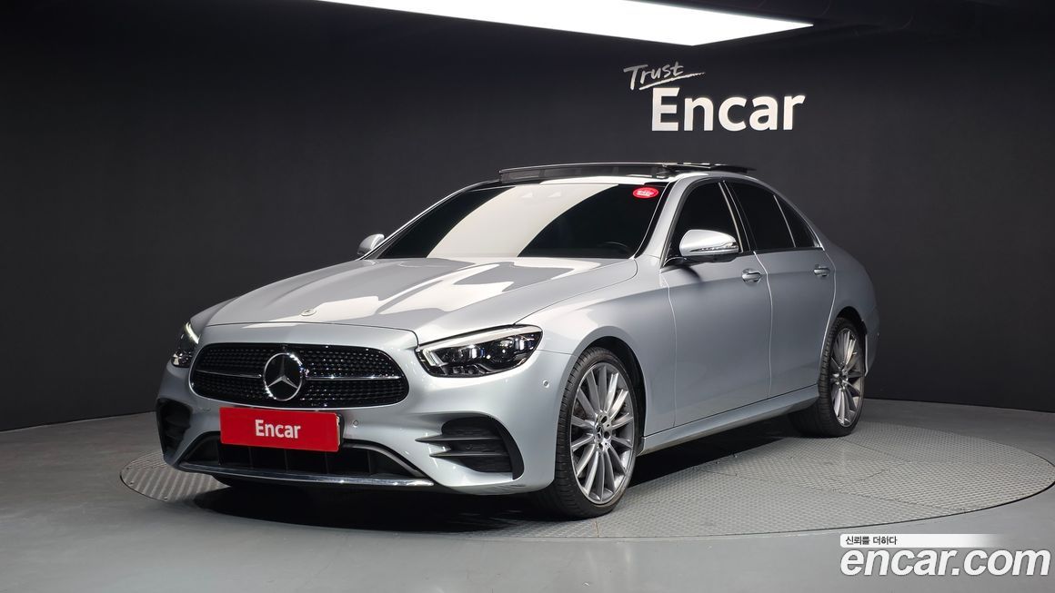 Mercedes-Benz E-Class E350 4MATIC AMG Line, 2022