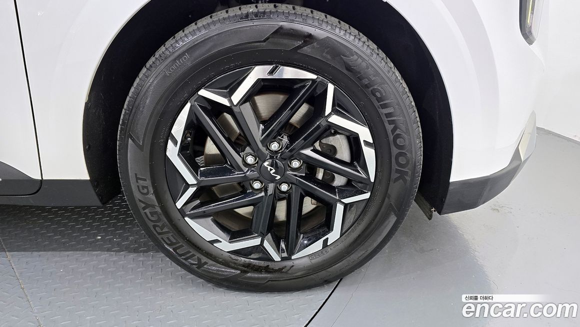 Kia Carnival 9-Seater Noblesse, 2025