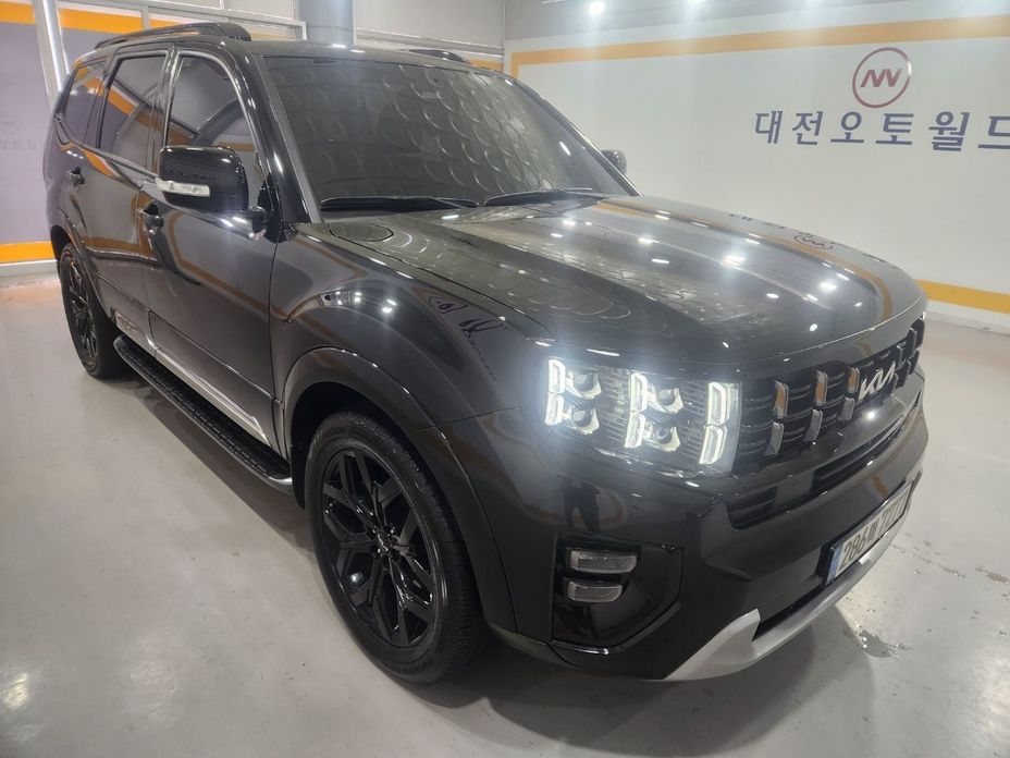 Kia Mohave Diesel 3.0 4WD 5-Seater, 2023