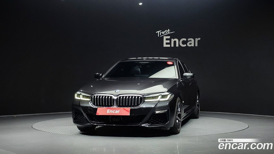 BMW 5-Series 530i M Sport Package, 2022