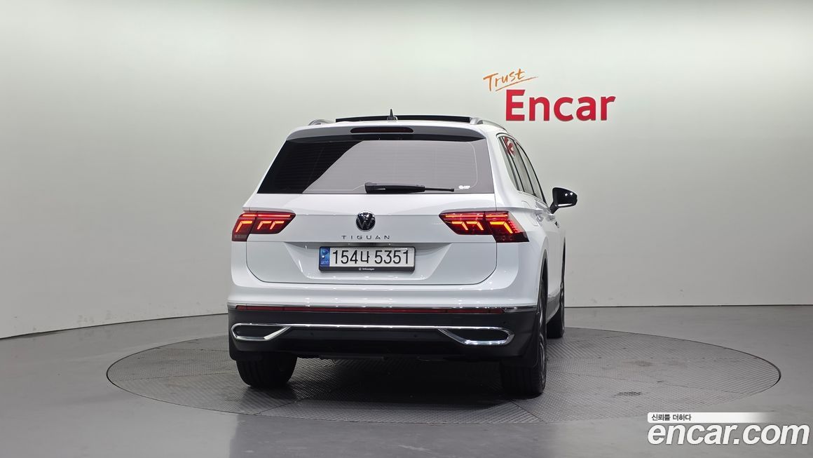 Volkswagen Tiguan 2.0 TDI Prestige, 2023