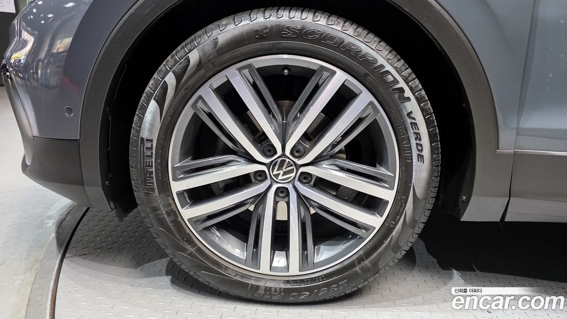 Volkswagen Tiguan 2.0 TDI Prestige, 2023