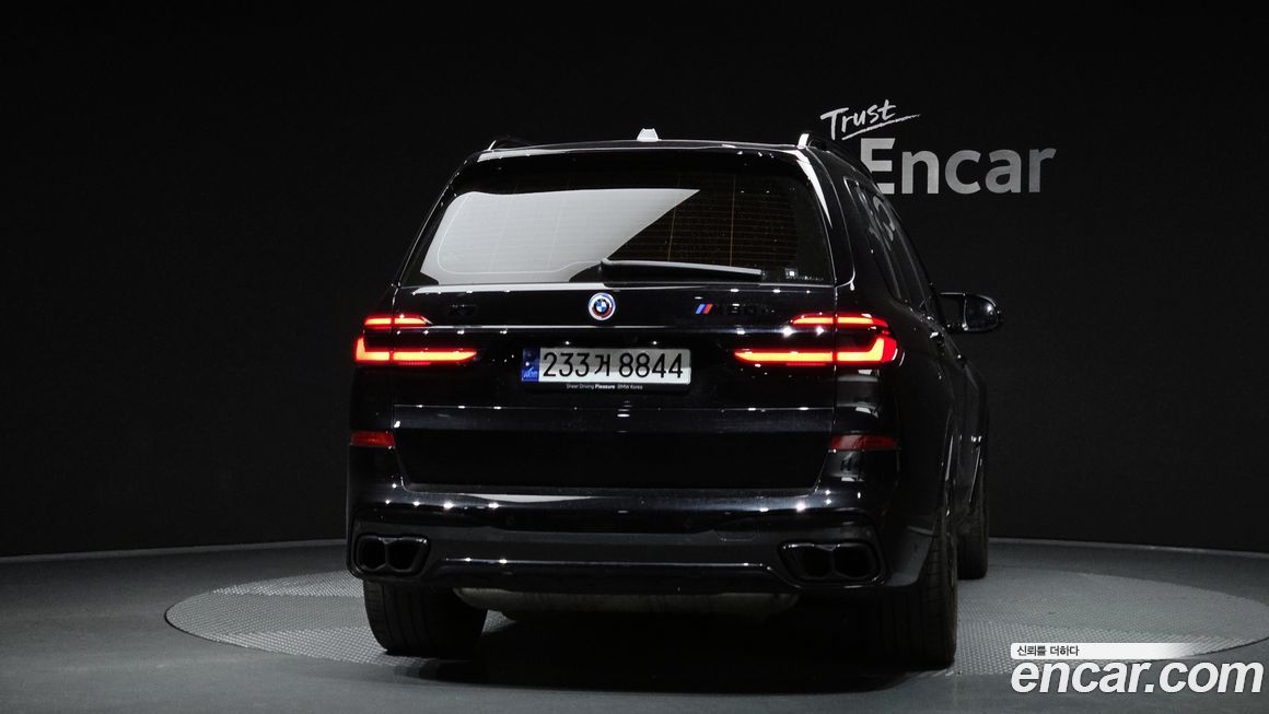 BMW X7 M60i xDrive M sport 6STR, 2024